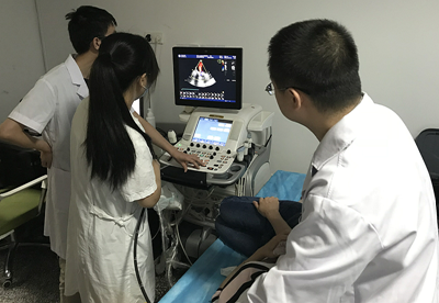 市四医院成功开展经食管超声心动图检查-四院动态-市